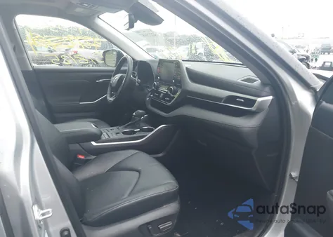 2022 Toyota Highlander Xle из США, поврежденный, VIN 5TDHZRBH9NS567134